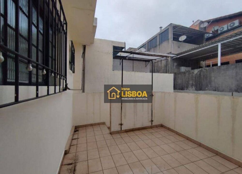 Casa, 6 quartos, 250 m² - Foto 1