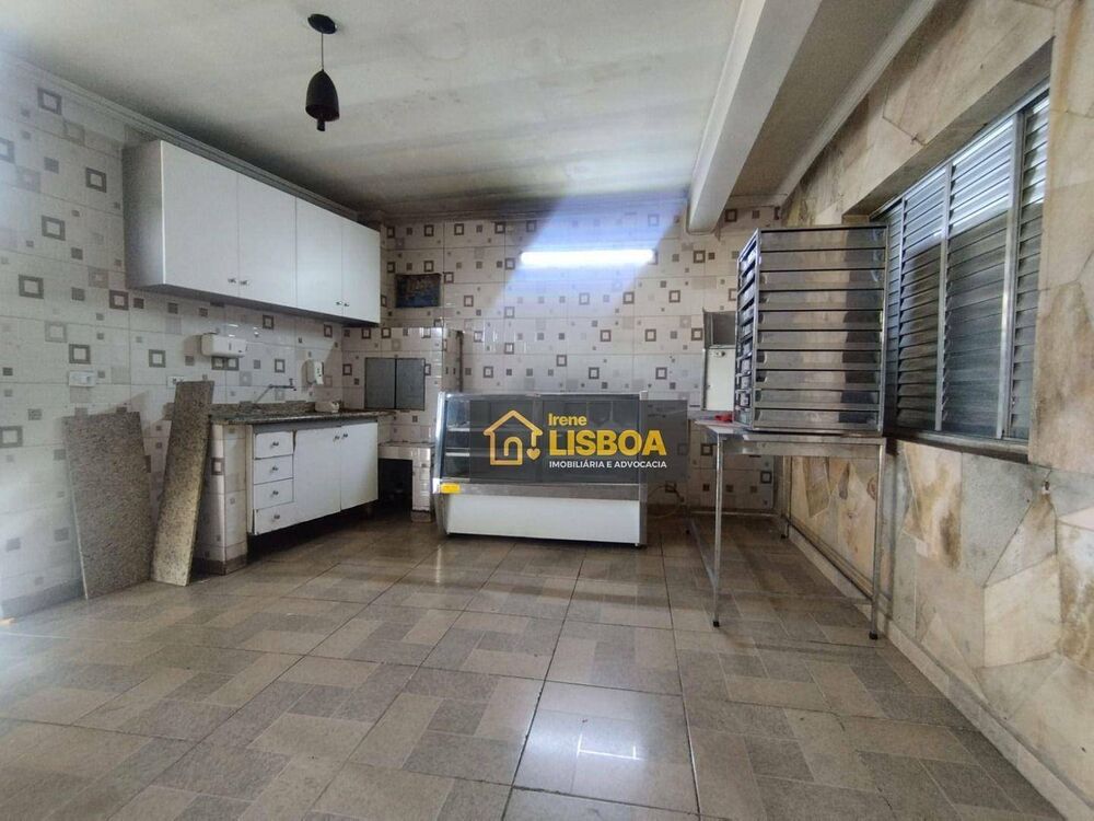 Casa, 3 quartos, 250 m² - Foto 3