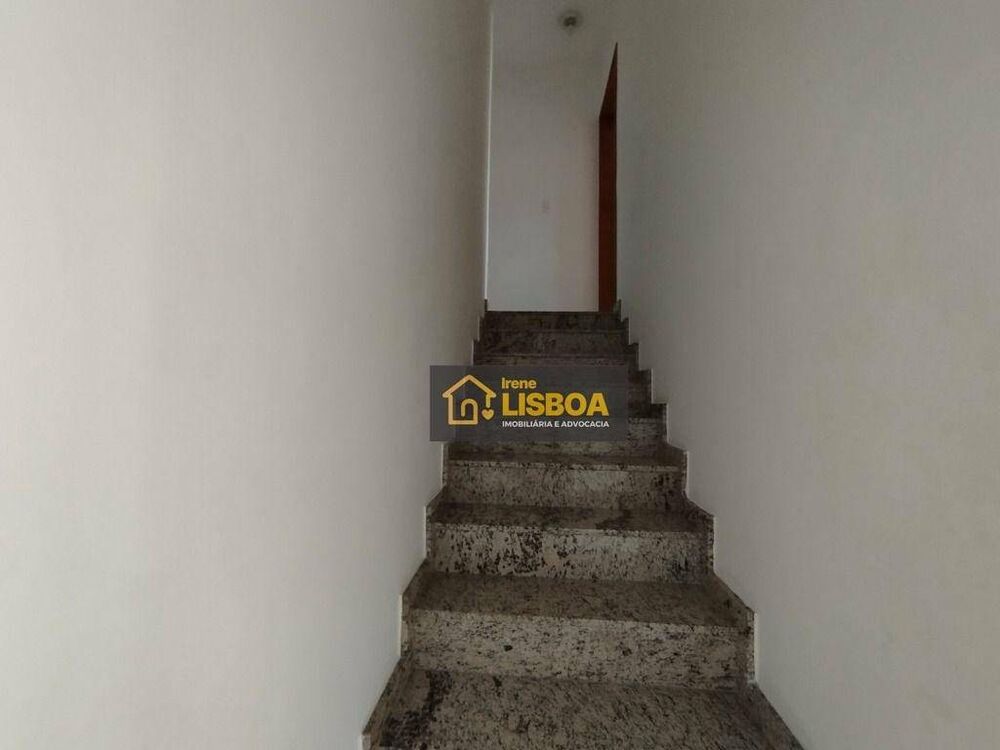 Sobrado, 3 quartos, 200 m² - Foto 4