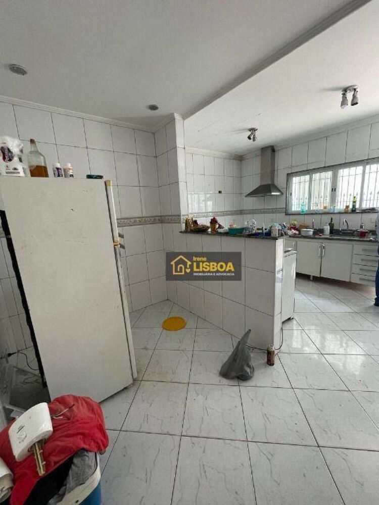 Sobrado, 2 quartos, 258 m² - Foto 6