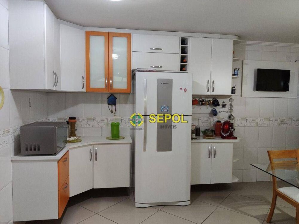 Sobrado, 3 quartos, 180 m² - Foto 1