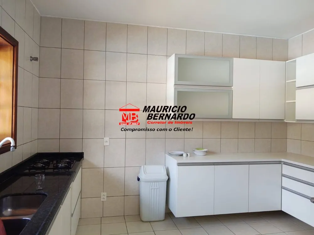Sítio, 4 quartos, 19 m² - Foto 1