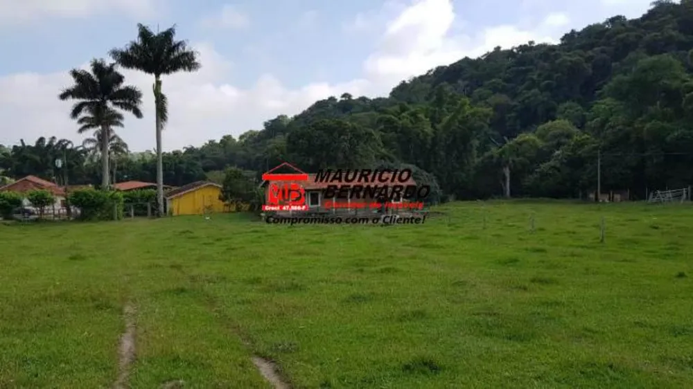 Sítio, 3 quartos, 835 m² - Foto 9