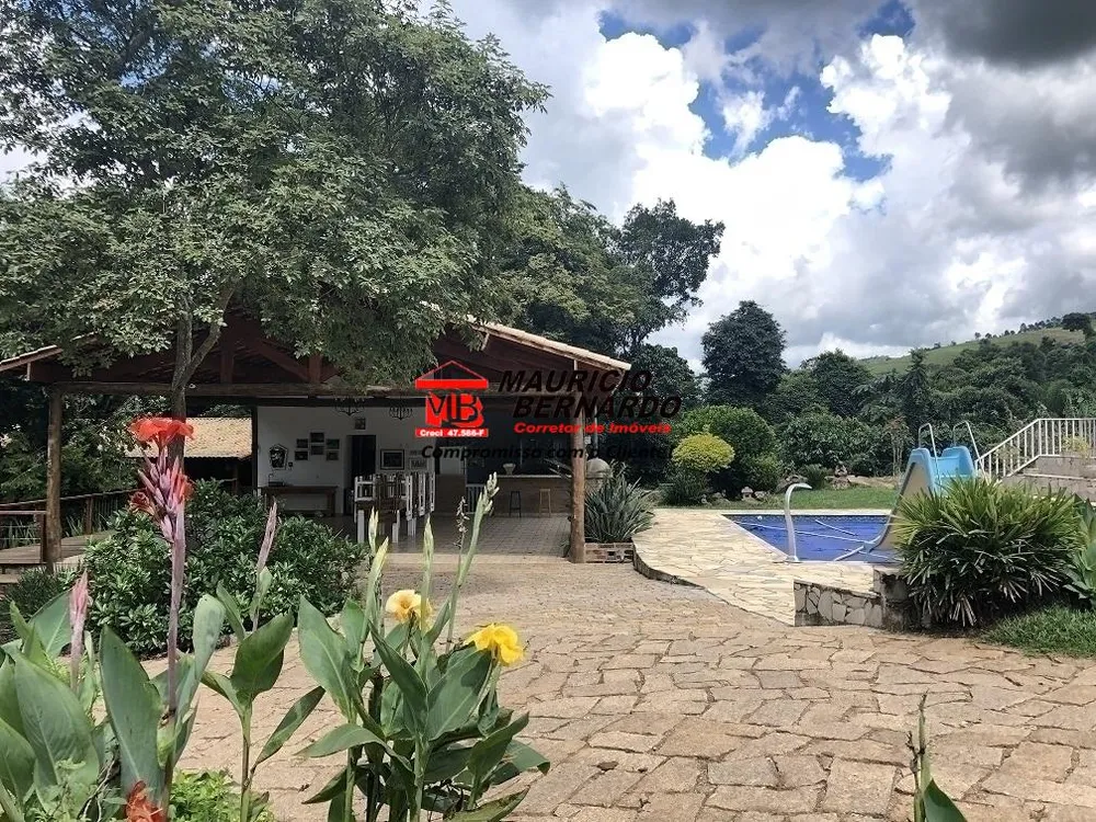 Sítio, 3 quartos, 4 m² - Foto 1