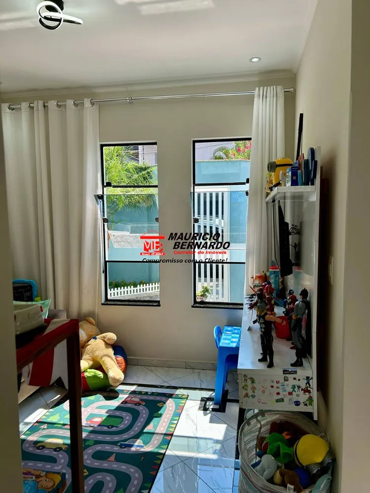 Casa, 3 quartos, 275 m² - Foto 8