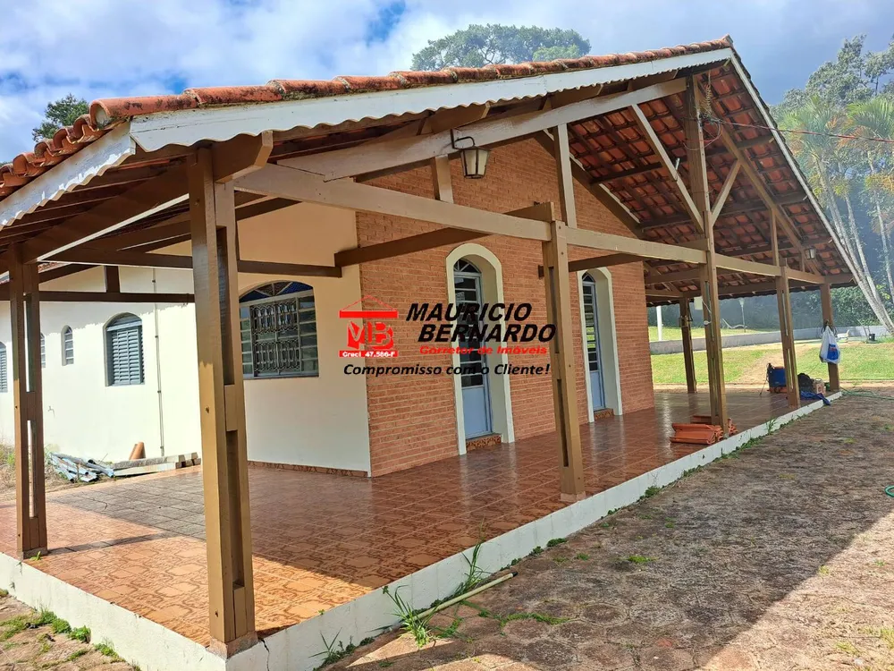 Sítio, 3 quartos, 14 m² - Foto 1