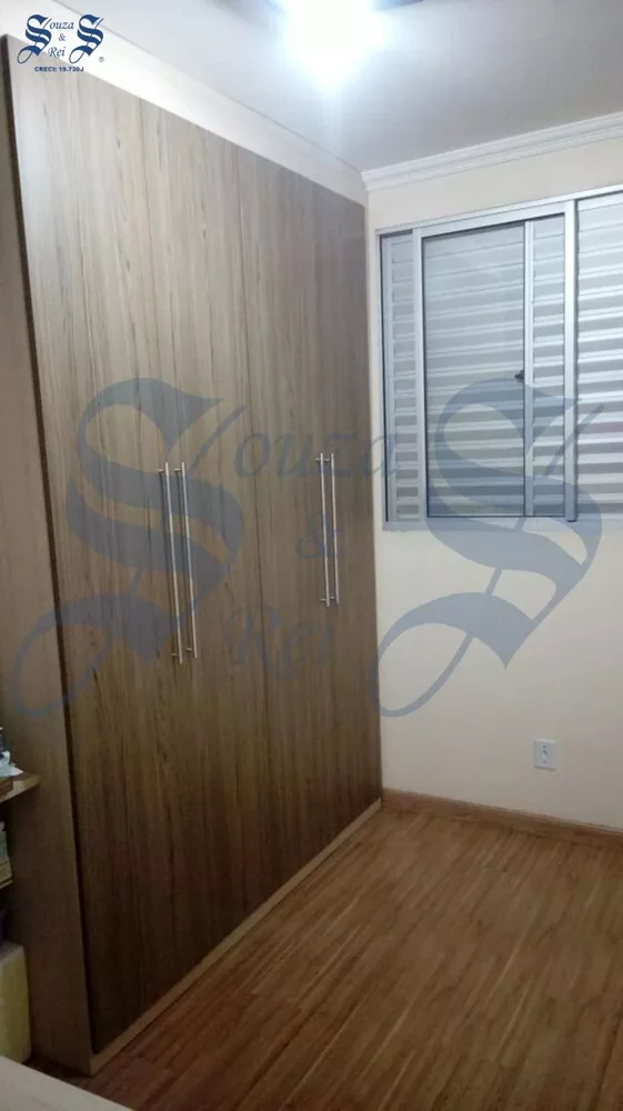 Apartamento à venda com 3 quartos - Foto 4