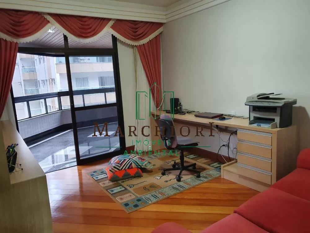 Apartamento à venda com 4 quartos, 250m² - Foto 3