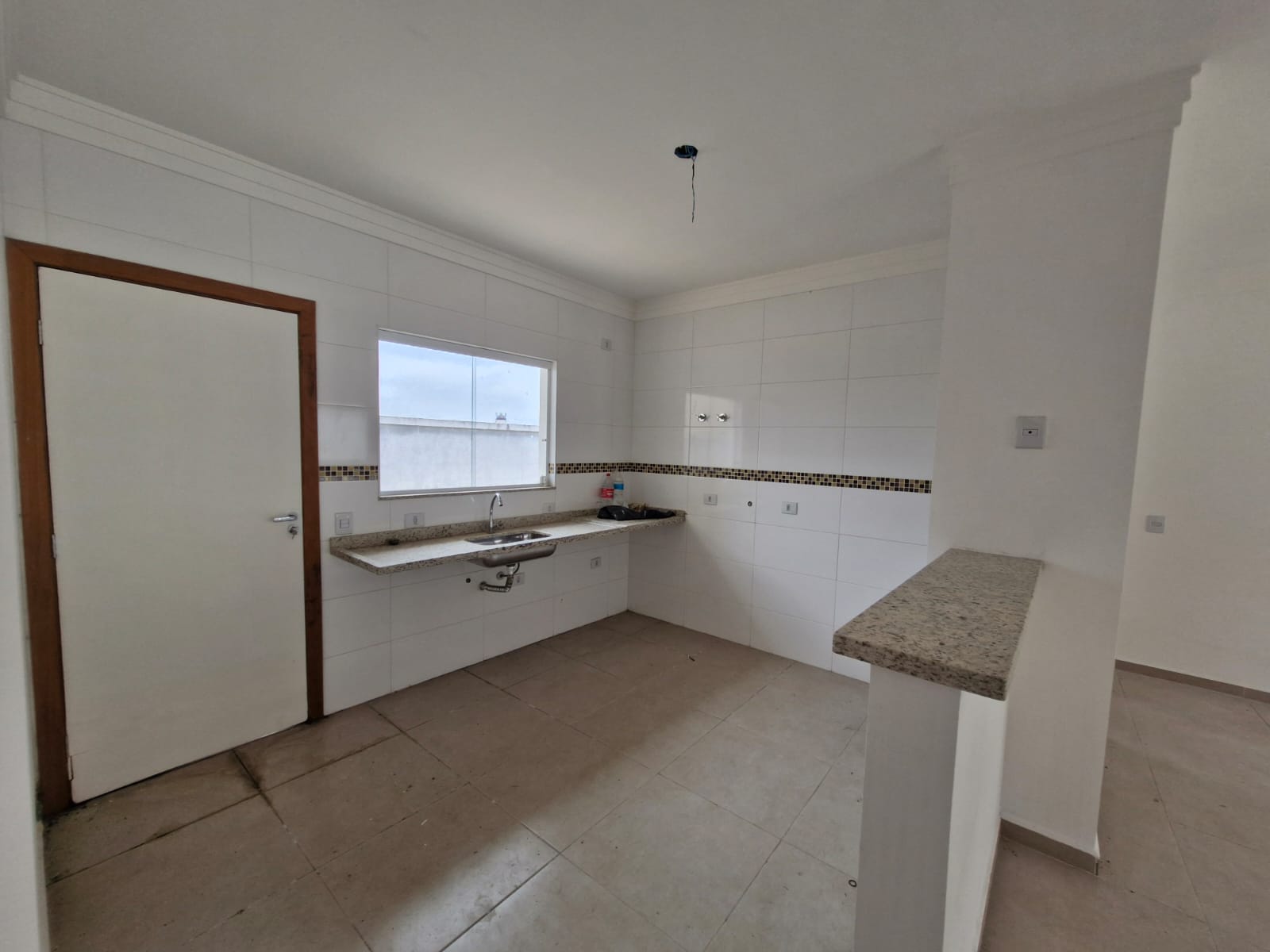 Casa à venda com 3 quartos, 95m² - Foto 10