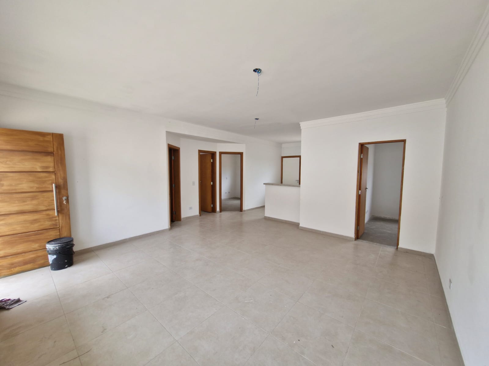 Casa à venda com 3 quartos, 95m² - Foto 1