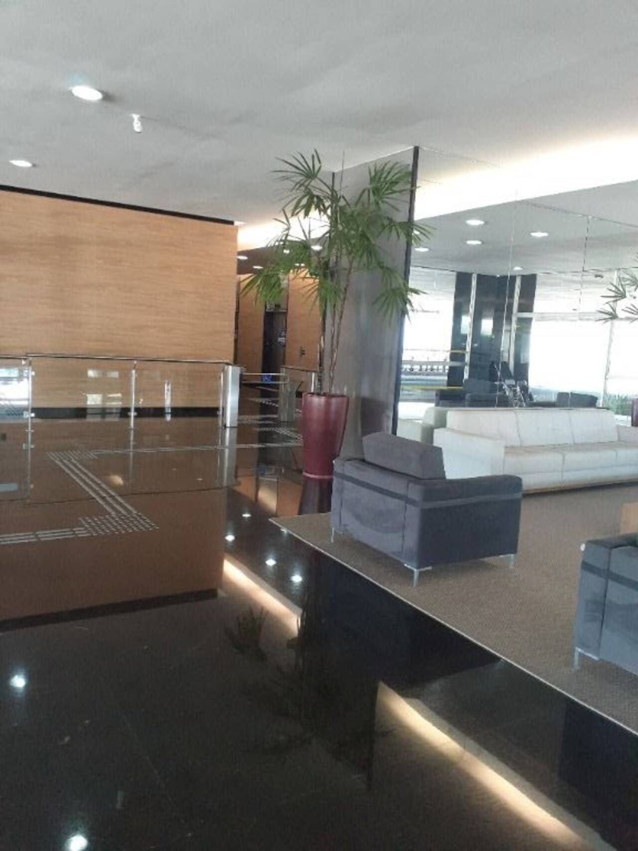 Conjunto Comercial-Sala à venda com 20 quartos, 2844m² - Foto 21