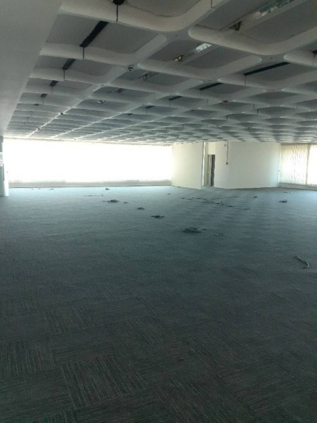 Conjunto Comercial-Sala à venda com 20 quartos, 2844m² - Foto 22