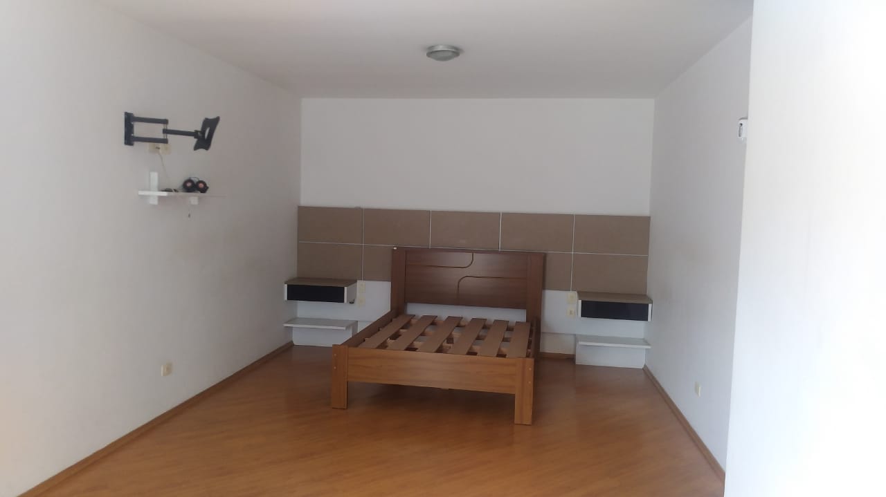 Casa à venda com 3 quartos, 320m² - Foto 13