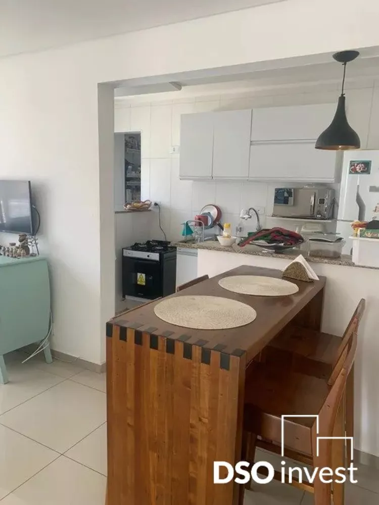 Apartamento à venda com 2 quartos, 70m² - Foto 4