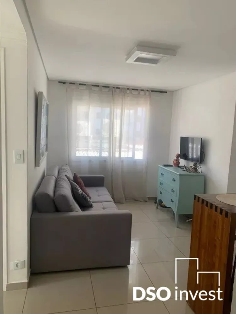 Apartamento à venda com 2 quartos, 70m² - Foto 2