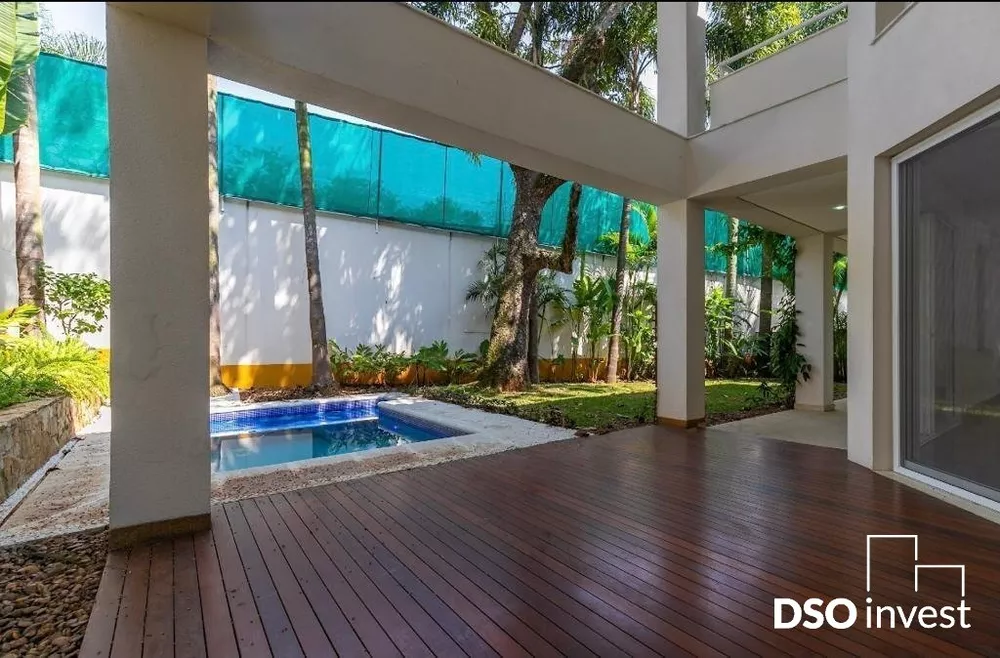 Casa de Condomínio à venda com 4 quartos, 530m² - Foto 2