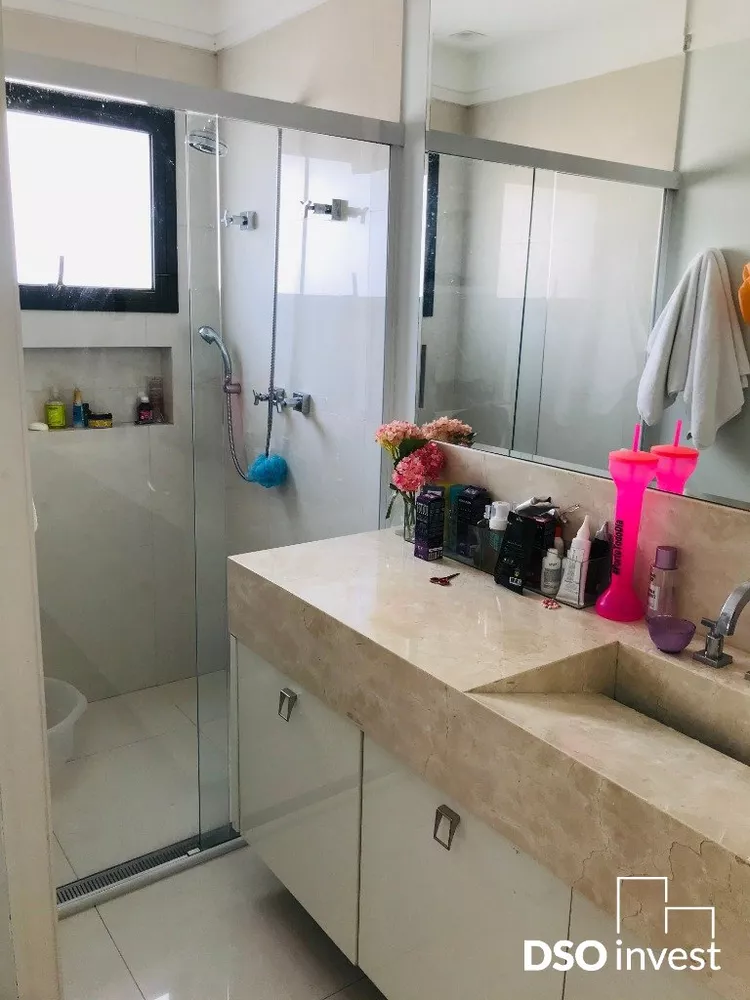 Apartamento à venda com 3 quartos, 272m² - Foto 12