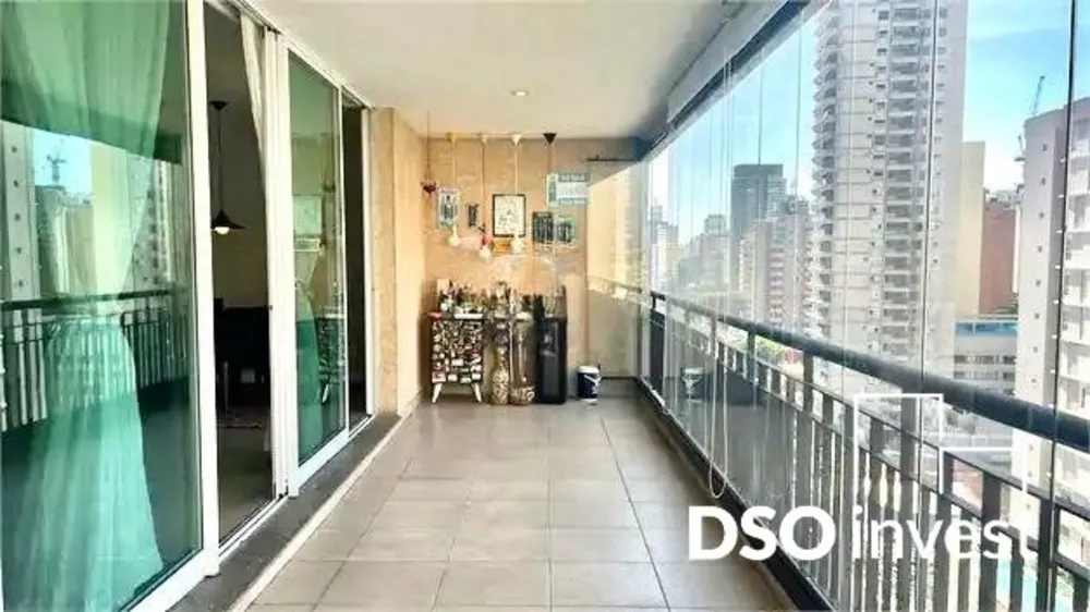 Apartamento à venda com 4 quartos, 170m² - Foto 1