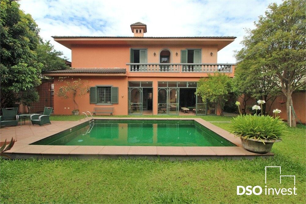 Casa, 4 quartos, 650 m² - Foto 1