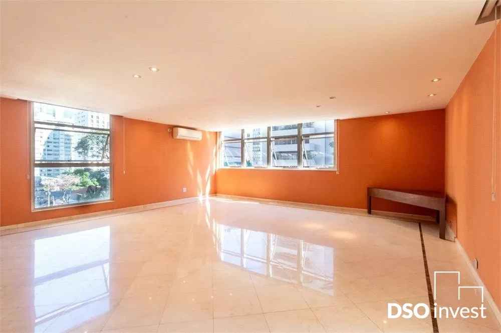 Apartamento à venda com 4 quartos, 260m² - Foto 1