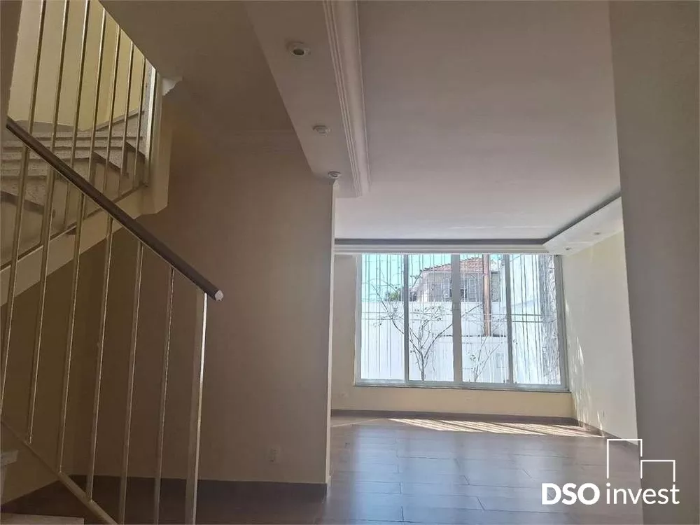 Casa à venda com 3 quartos, 150m² - Foto 2