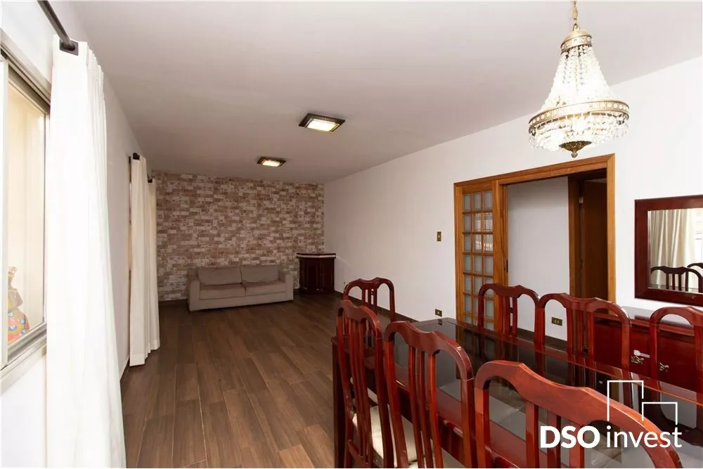 Casa à venda com 5 quartos, 270m² - Foto 2