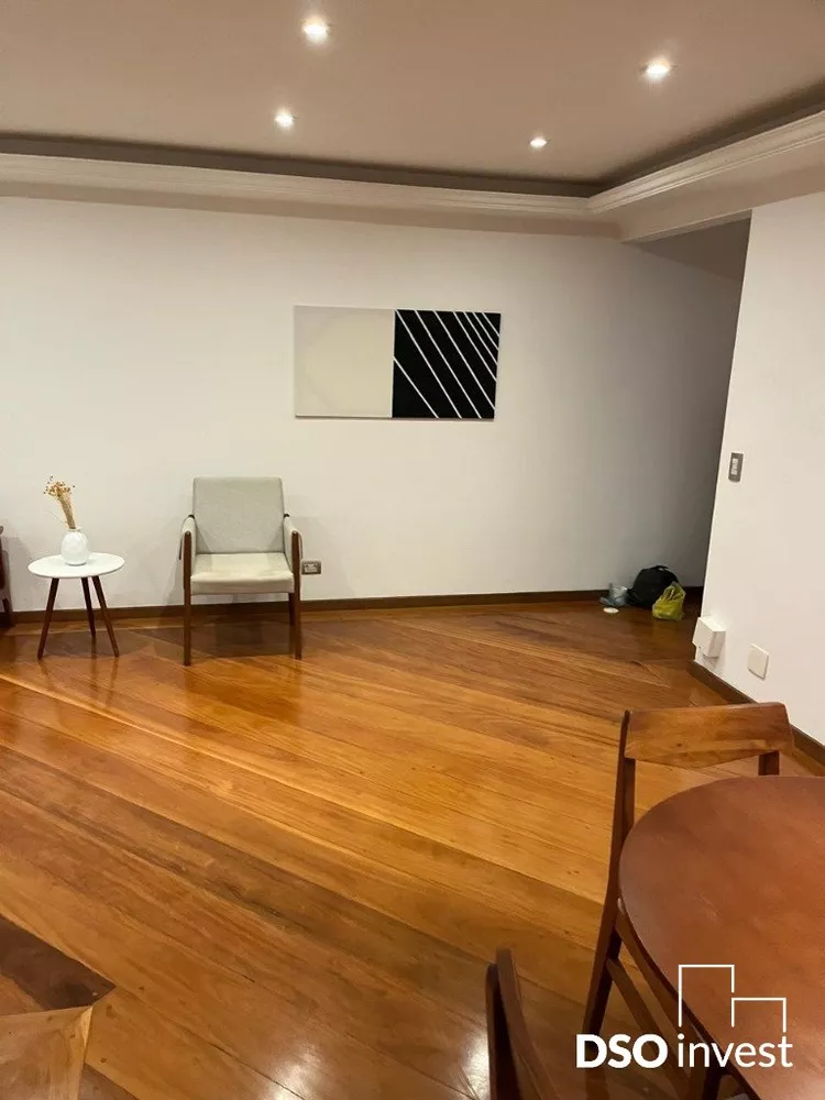 Apartamento à venda com 3 quartos, 150m² - Foto 2