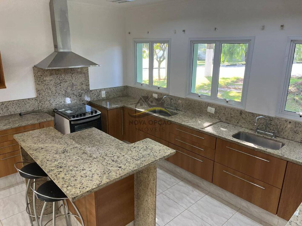 Casa de Condomínio à venda com 4 quartos, 360m² - Foto 6