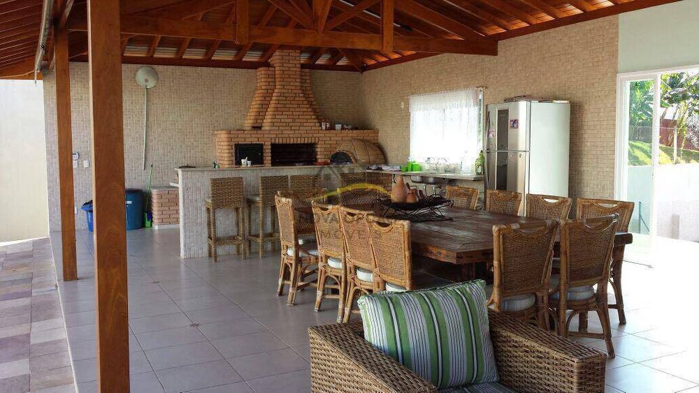 Casa de Condomínio à venda e aluguel com 5 quartos, 700m² - Foto 4