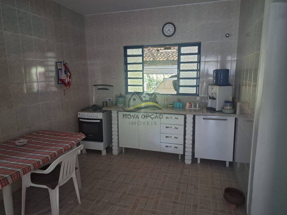 Casa, 3 quartos, 330 m² - Foto 13