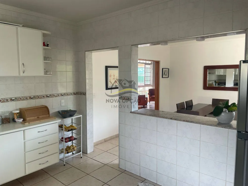 Casa, 4 quartos, 990 m² - Foto 4