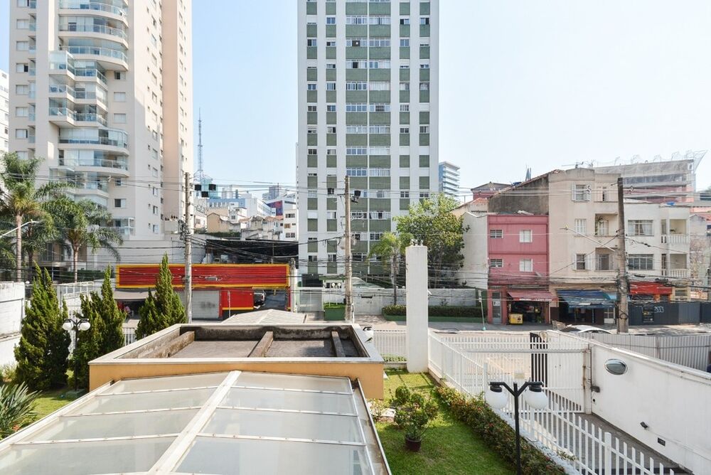 Apartamento à venda com 1 quarto, 45m² - Foto 15