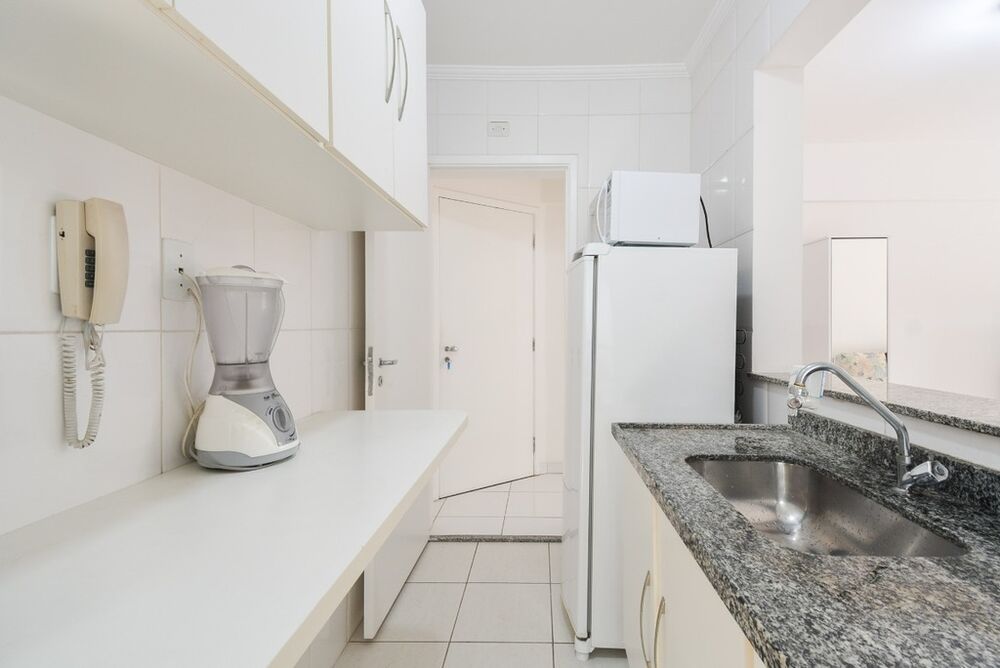Apartamento à venda com 1 quarto, 45m² - Foto 14