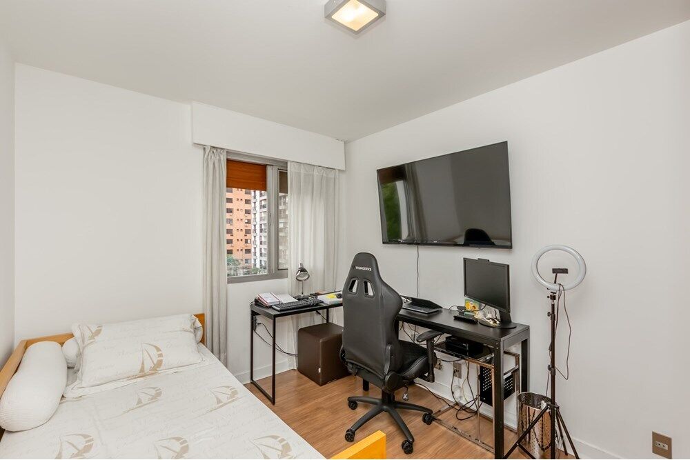 Apartamento, 3 quartos, 157 m² - Foto 1