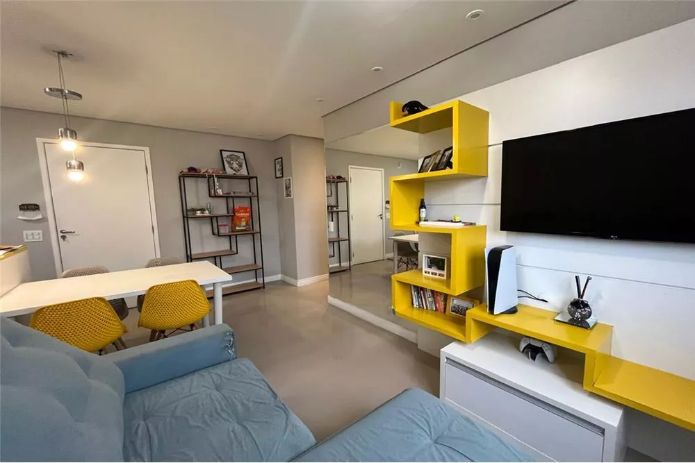 Apartamento à venda com 2 quartos, 46m² - Foto 1