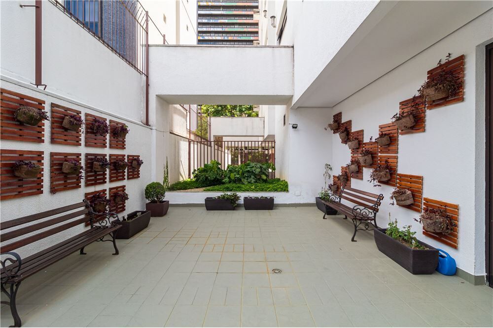 Apartamento, 2 quartos, 72 m² - Foto 2