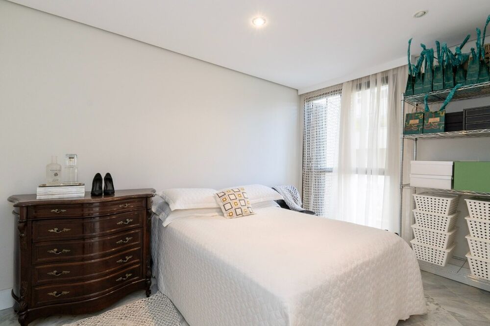 Apartamento, 3 quartos, 180 m² - Foto 1