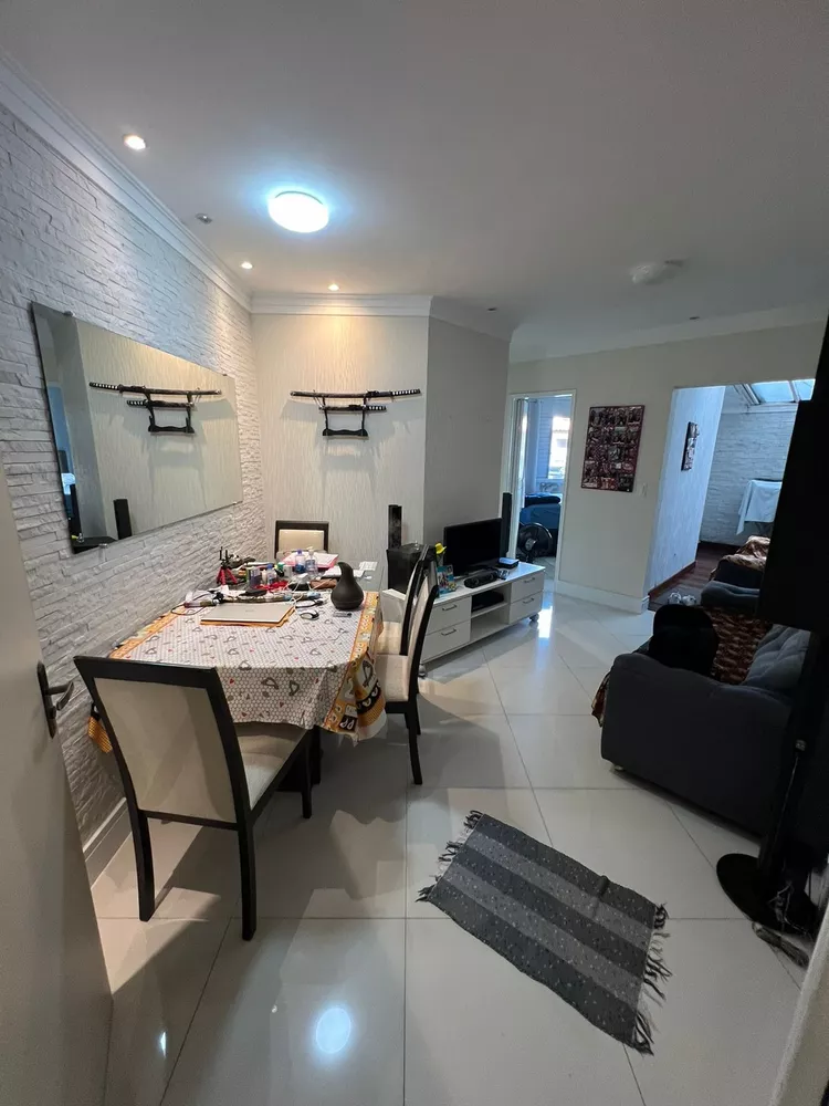 Apartamento à venda com 2 quartos, 68m² - Foto 1