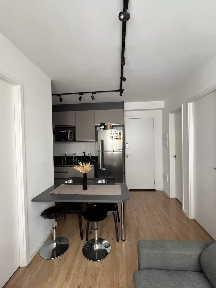 Apartamento à venda com 2 quartos, 34m² - Foto 4