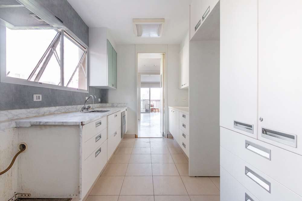 Apartamento, 4 quartos, 210 m² - Foto 1