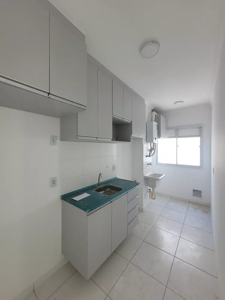 Apartamento à venda com 2 quartos, 45m² - Foto 4