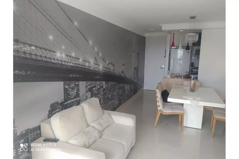 Apartamento à venda com 3 quartos, 93m² - Foto 1