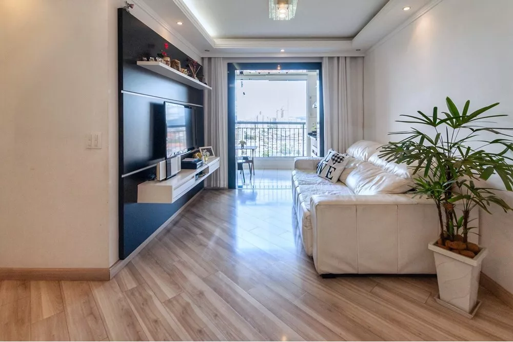 Apartamento à venda com 3 quartos, 81m² - Foto 1