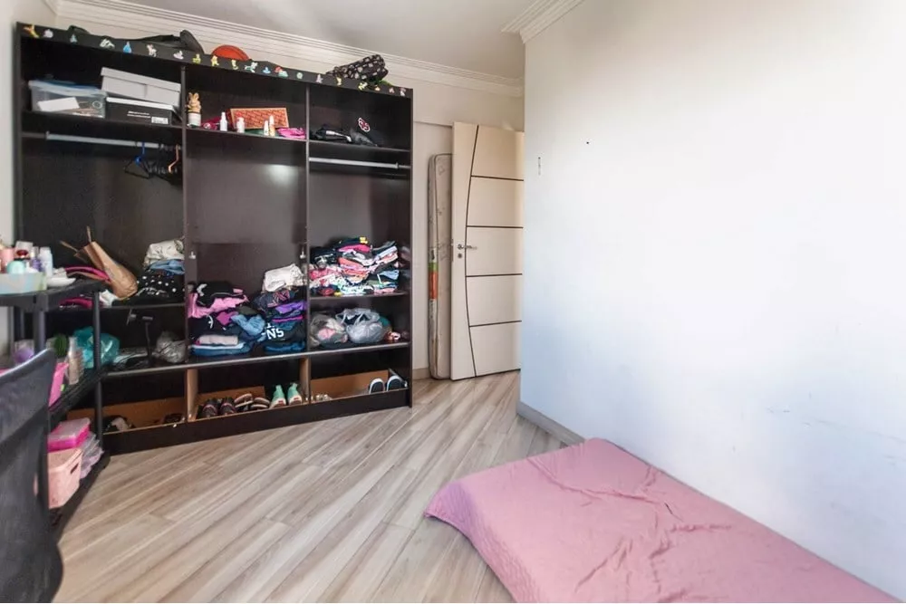 Apartamento à venda com 3 quartos, 81m² - Foto 3