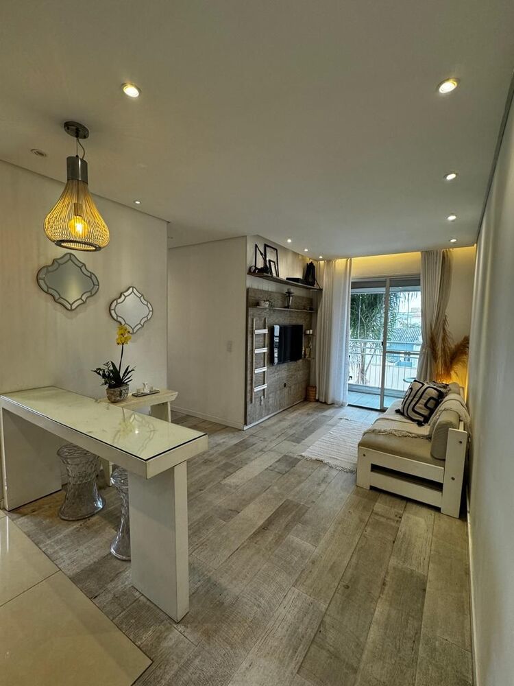 Apartamento à venda com 2 quartos, 55m² - Foto 2