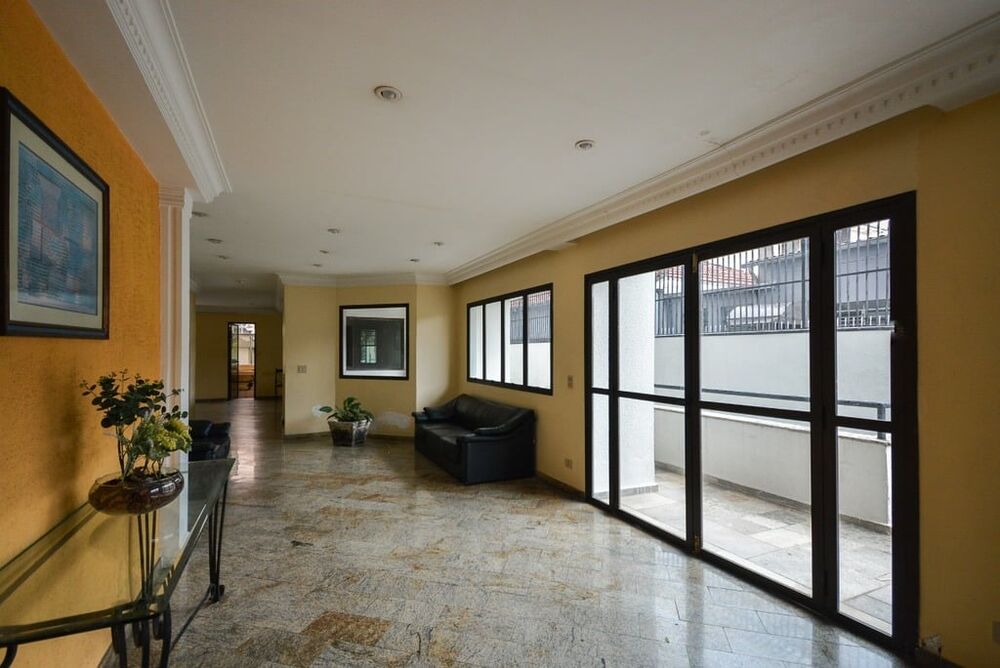 Apartamento à venda com 3 quartos, 144m² - Foto 8