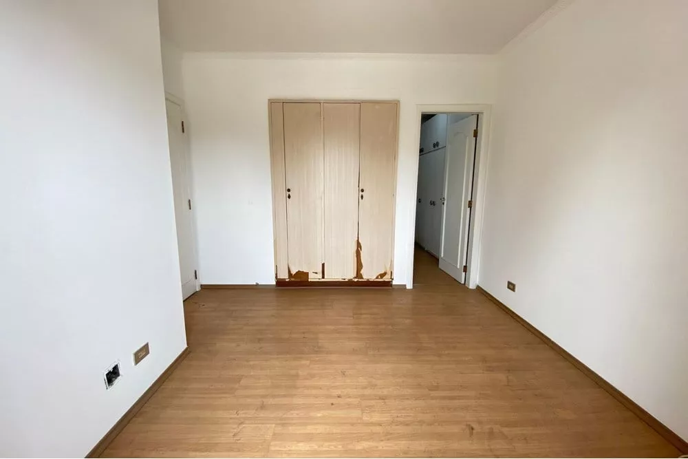 Apartamento à venda com 3 quartos, 122m² - Foto 3