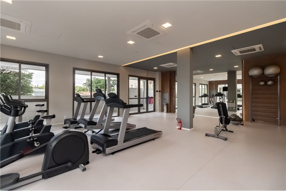 Apartamento à venda com 3 quartos, 123m² - Foto 2