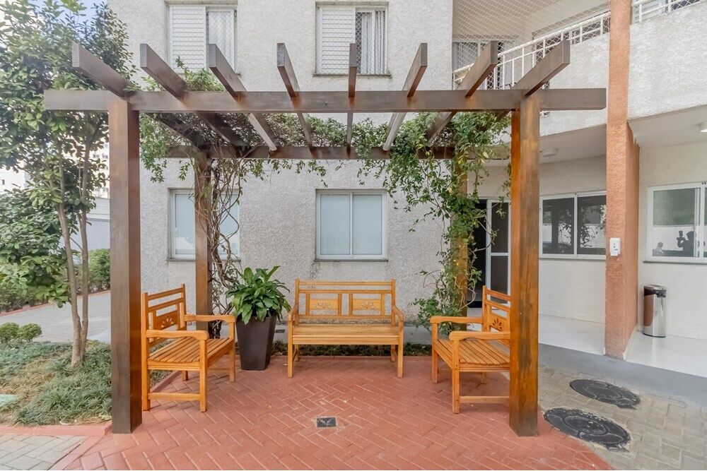 Apartamento à venda com 2 quartos, 66m² - Foto 1