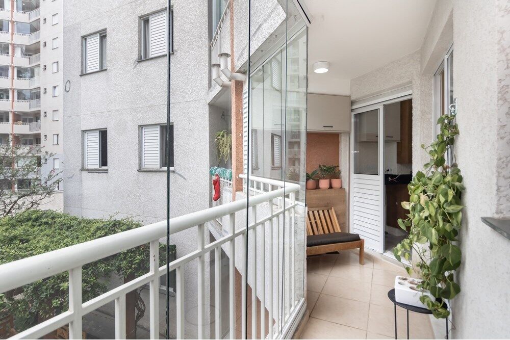 Apartamento à venda com 2 quartos, 66m² - Foto 2